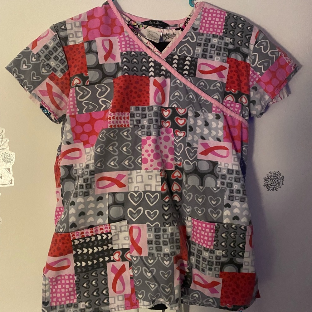 Scrub top